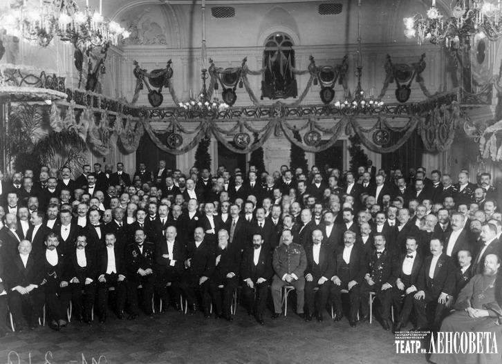Встреча Нового, 1912 года. Танцевальный (ныне - зрительный) зал